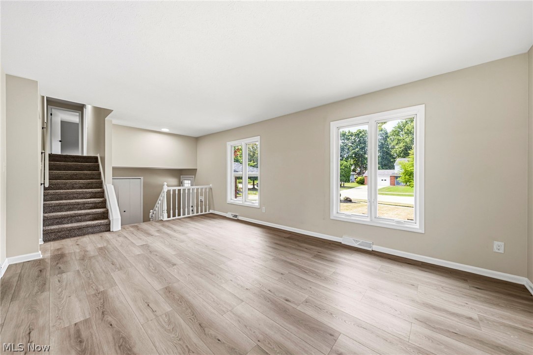 Solon Dev Cos Hunt Club Mdws - Residential