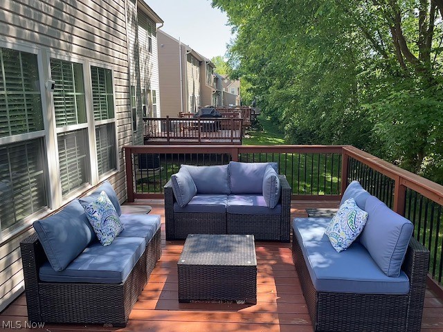 Weatherstone Village Condo Ph 13 - Residential