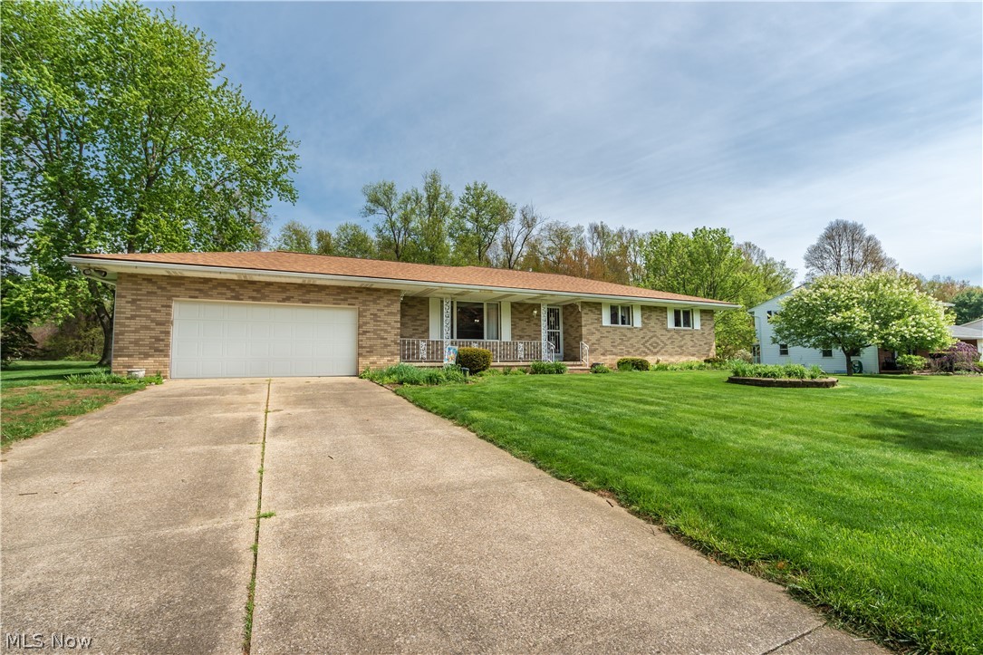 Pine Knoll Estates - Residential