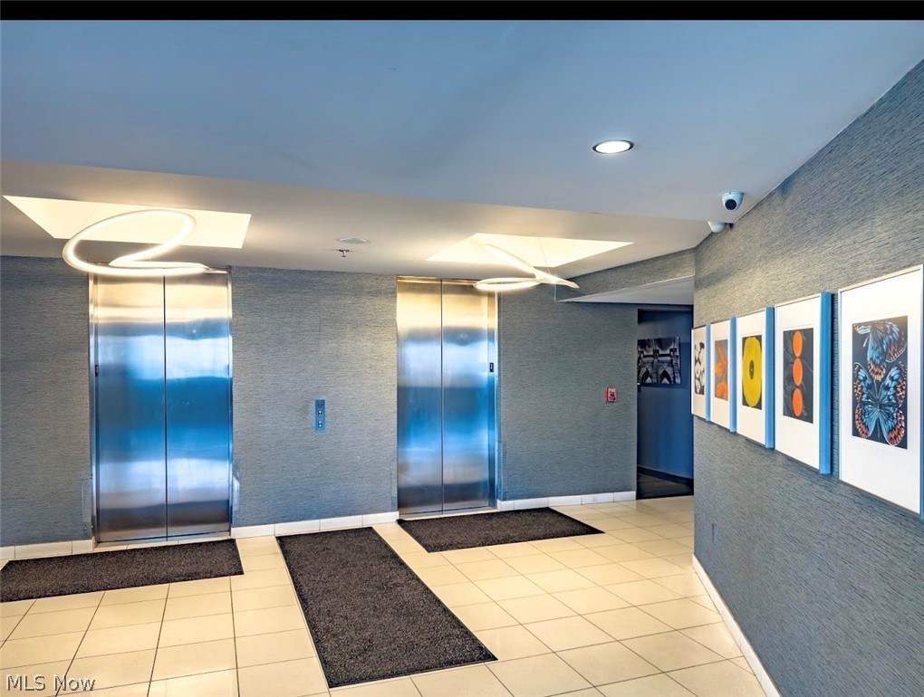 Pinnacle Condo - Residential