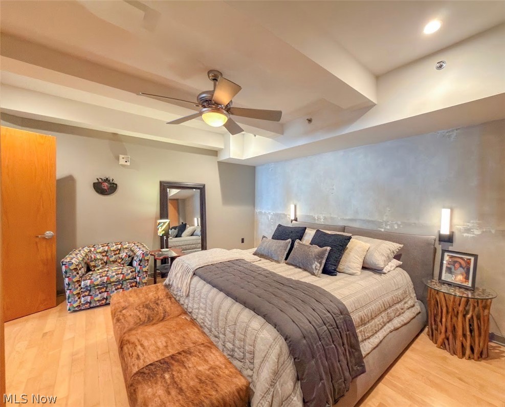 Pinnacle Condo - Residential
