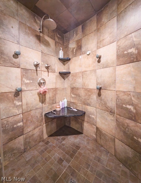 Pinnacle Condo - Residential