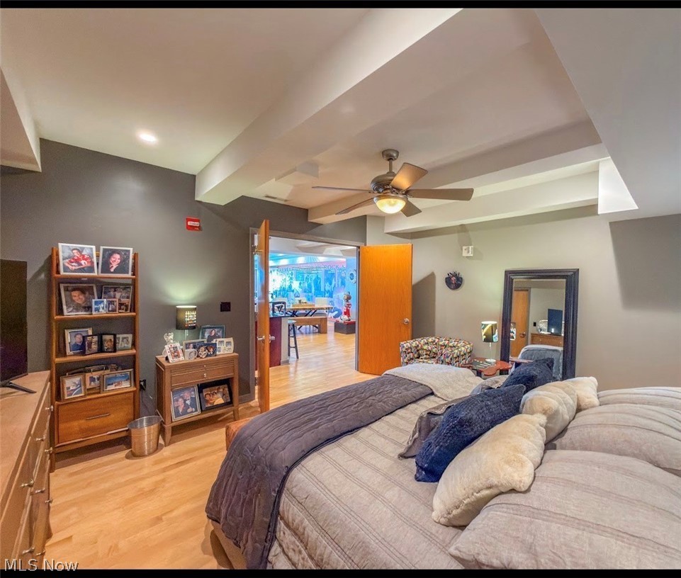 Pinnacle Condo - Residential