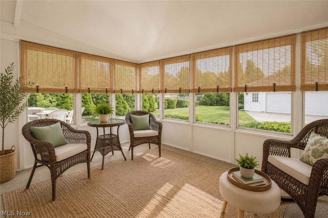 Mentor Manor - Residential