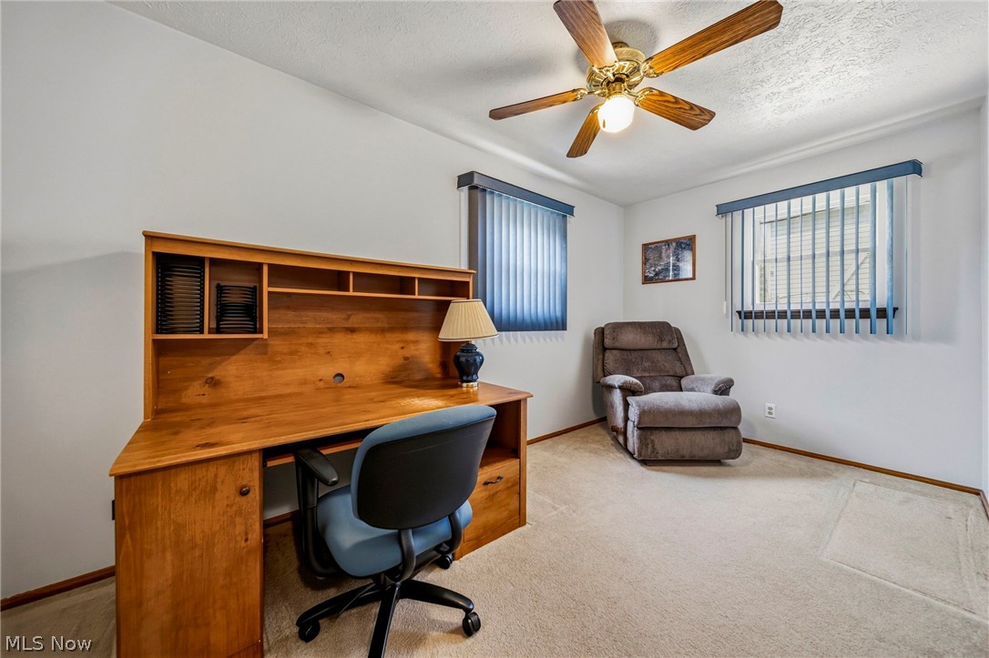 Mentor Manor - Residential