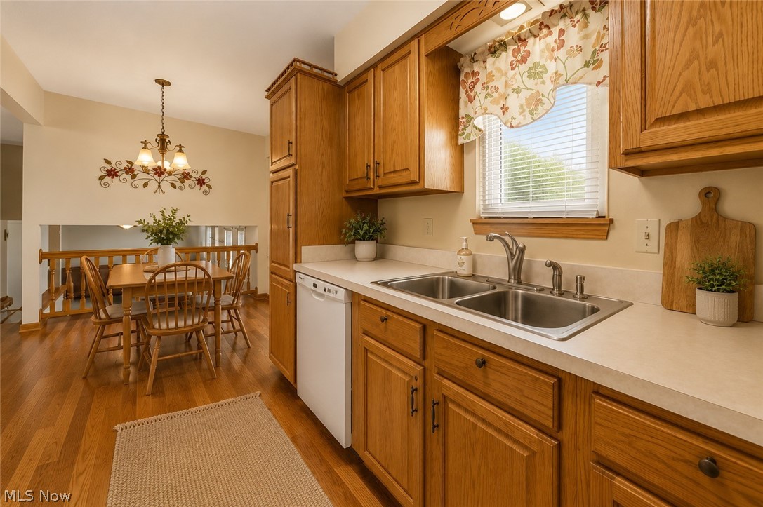 Mentor Manor - Residential