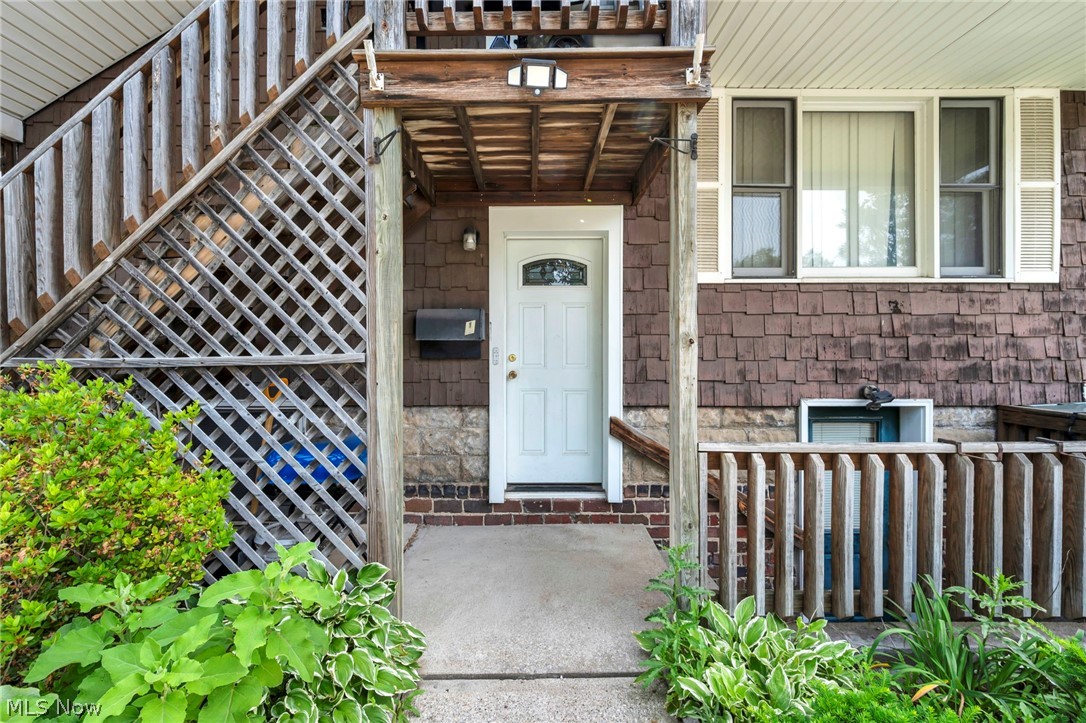 Canton - Residential Income
