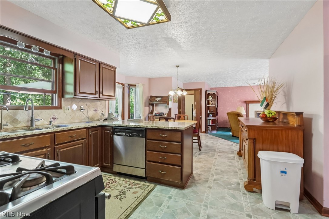 Jamestown Estates 02 - Residential