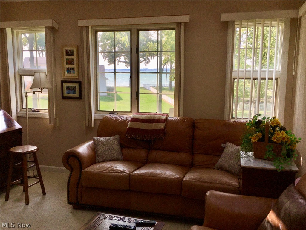 Kelleys Island Quarry - Residential