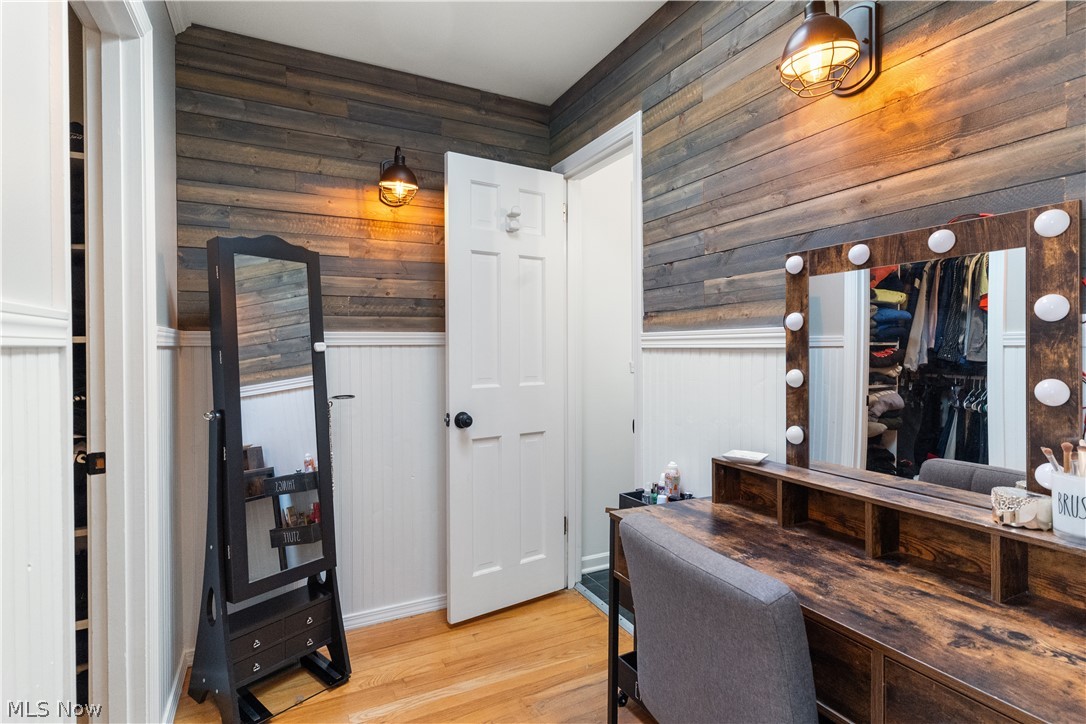City/Canfield - Residential
