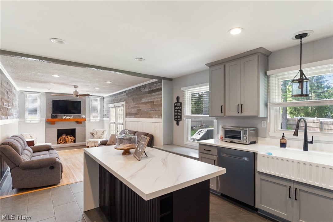 City/Canfield - Residential