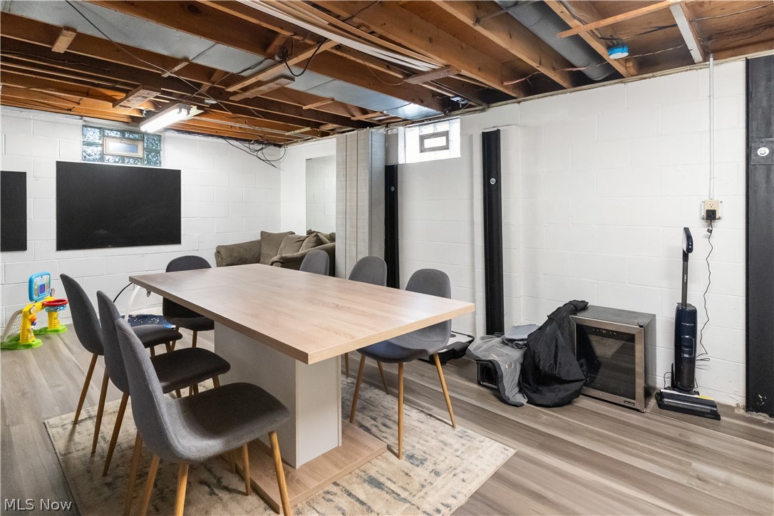 City/Canfield - Residential