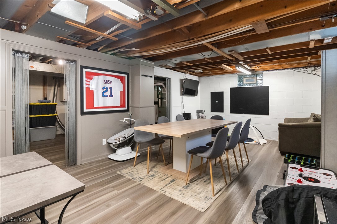 City/Canfield - Residential