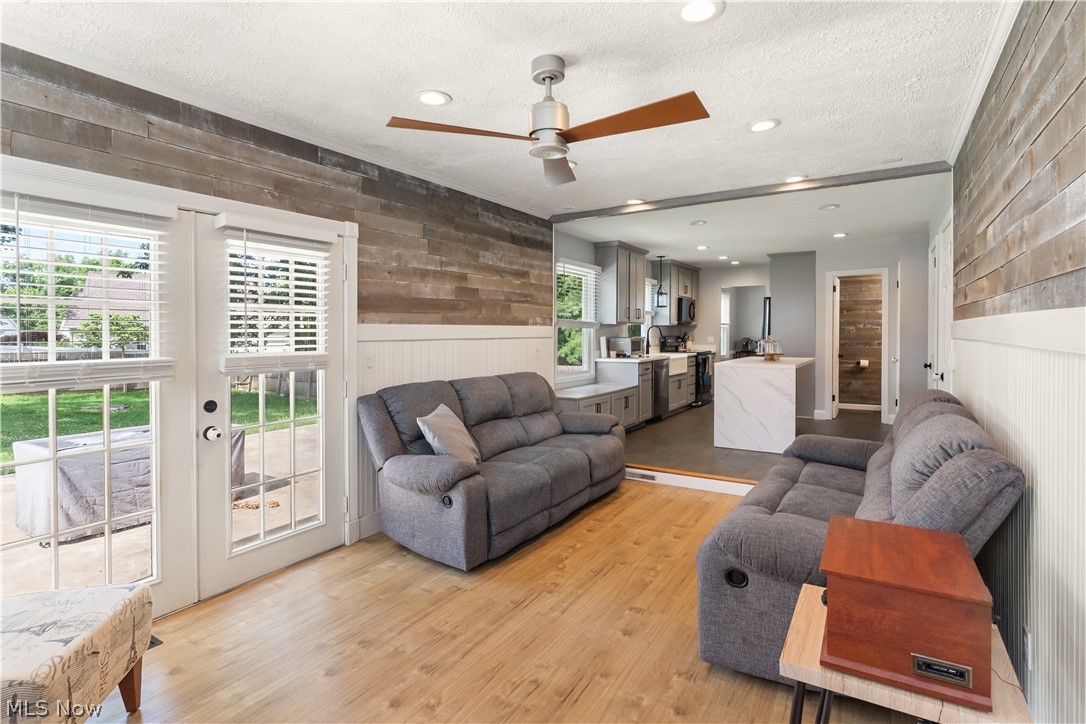 City/Canfield - Residential