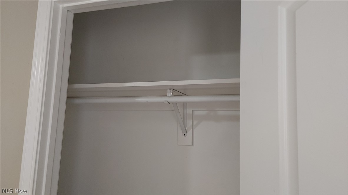 Voris - Residential Lease