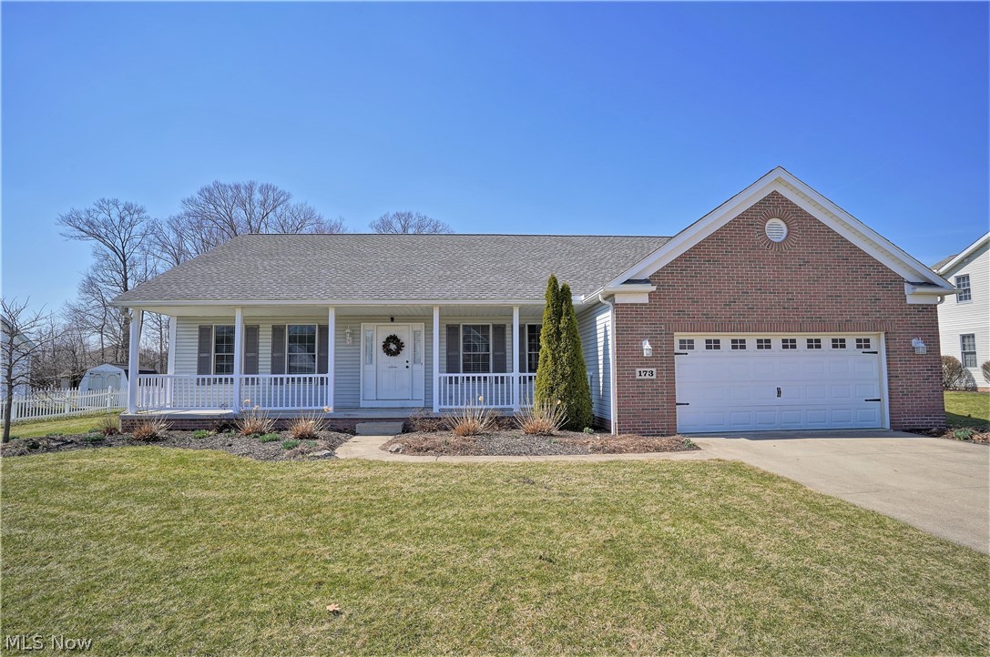 Meticulously kept open floor plan ranch in Northampton/Regent Park won't last long!   Nice front porch leads you into the hardwood foyer.  Enter into the spacious, vaulted, great room complete with the stone fireplace, which is open to the kitchen area including breakfast bar and eating area surrounded by many windows offering an abundance of light.  The fully applianced kitchen features recessed lighting, hardwood floors, plenty of cabinets and counter space and a huge pantry.  The slider off the kitchen to the deck will be the perfect area for grilling and entertaining this summer!  This split layout offers the vaulted master ensuite with a nice walk in closet and full bath is complete with double vanity, soaking tub and walk in shower.  The additional 3 bedrooms are on the other side of the home along with the 2nd full bath.  One of the bedrooms was used as a first floor laundry but could easily be used as an office or the 4th bedroom.  Huge basement can be easily finished.  Radon m