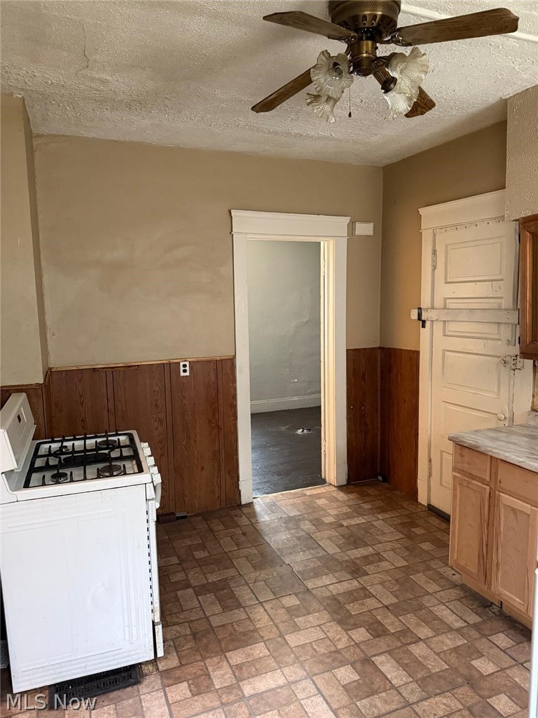 Schatzinger Consolidated Realt - Residential Income
