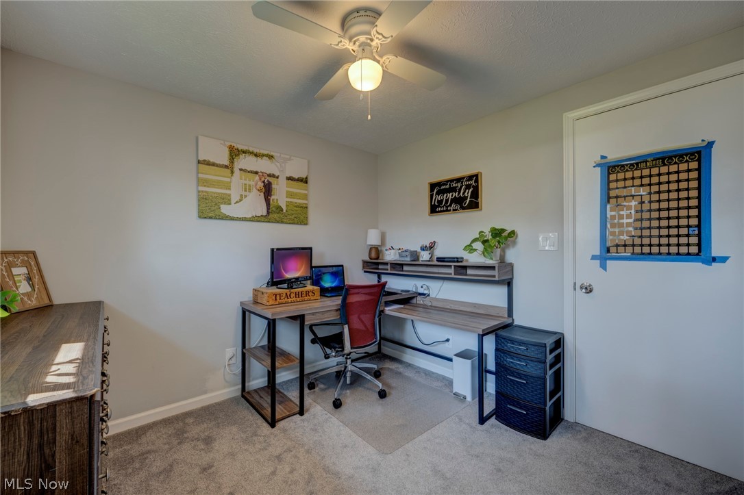 Hlld Acres - Residential