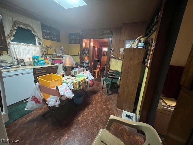 J B Hardys Sub - Residential