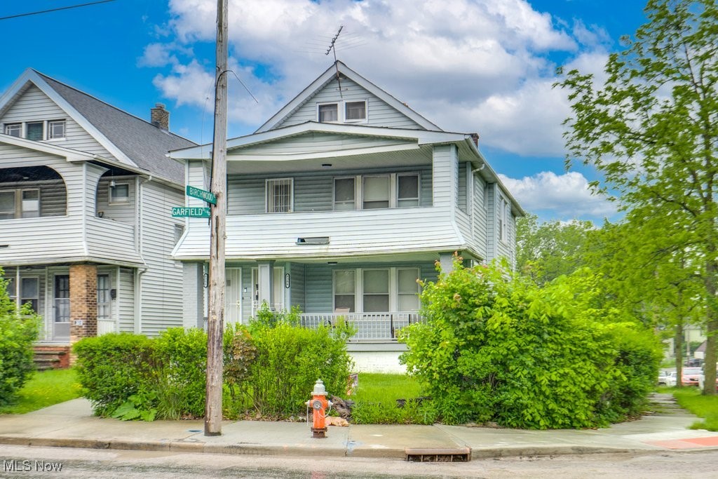 Garfield Blvd - Residential Income