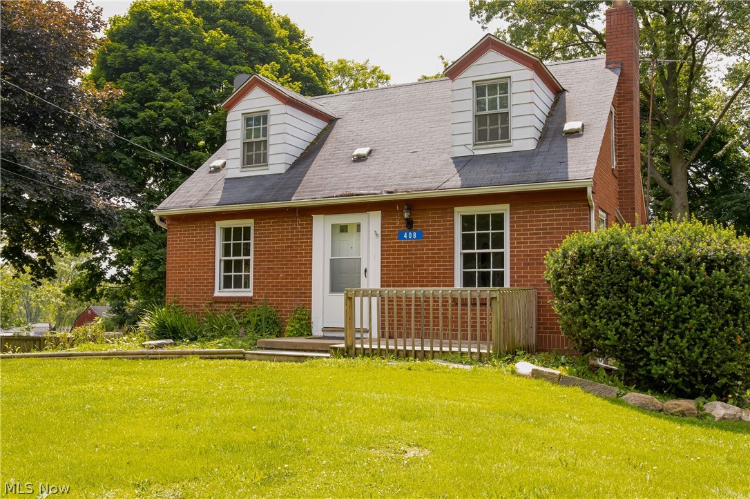 Come check out this cute brick Cape loaded with potential for the next owner. New carpet and fresh paint throughout. Newer furnace, water heater, sump pump, and well pump. Large yard with enclosed outdoor patio space.