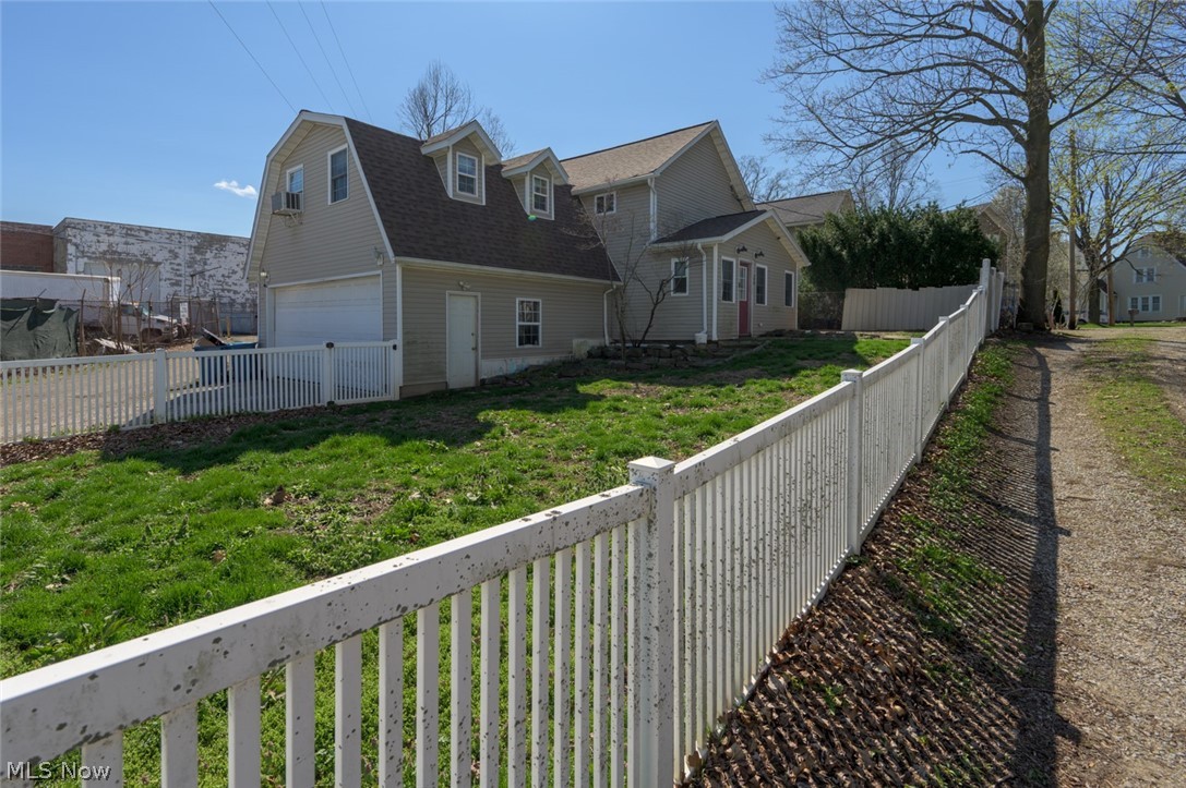 Village/Hartville - Residential