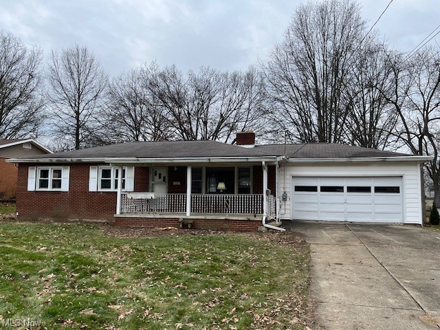 Looking for a ranch with 3 bedrooms and 2 full baths? Newer tilt in windows. Oak hardwood floors. Newer gas furnace and central air. Extra work in 2023 to entire South wall of home, has a guarantee against water leaks in the future. Newer spouting has leaf guard. New commodes in 2023 and new vinyl flooring in both baths and kitchen. Fresh painting throughout the home. Large living room has a fireplace and gorgeous coved ceiling. Large open front porch. Chain link fence surrounds back yard. Concrete driveway.