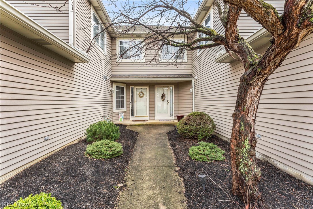English Lakes Condo - Residential