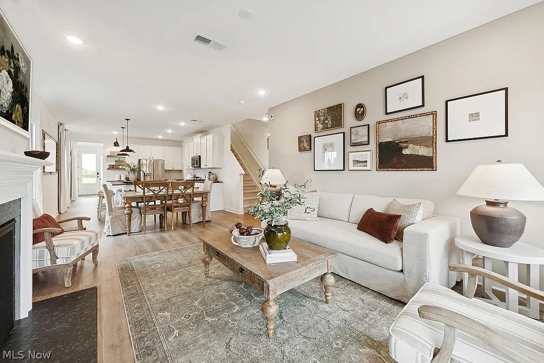 Aspire at Shepherds Glen - Residential
