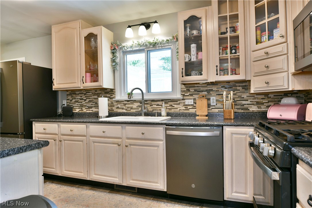 Eden Acres - Residential