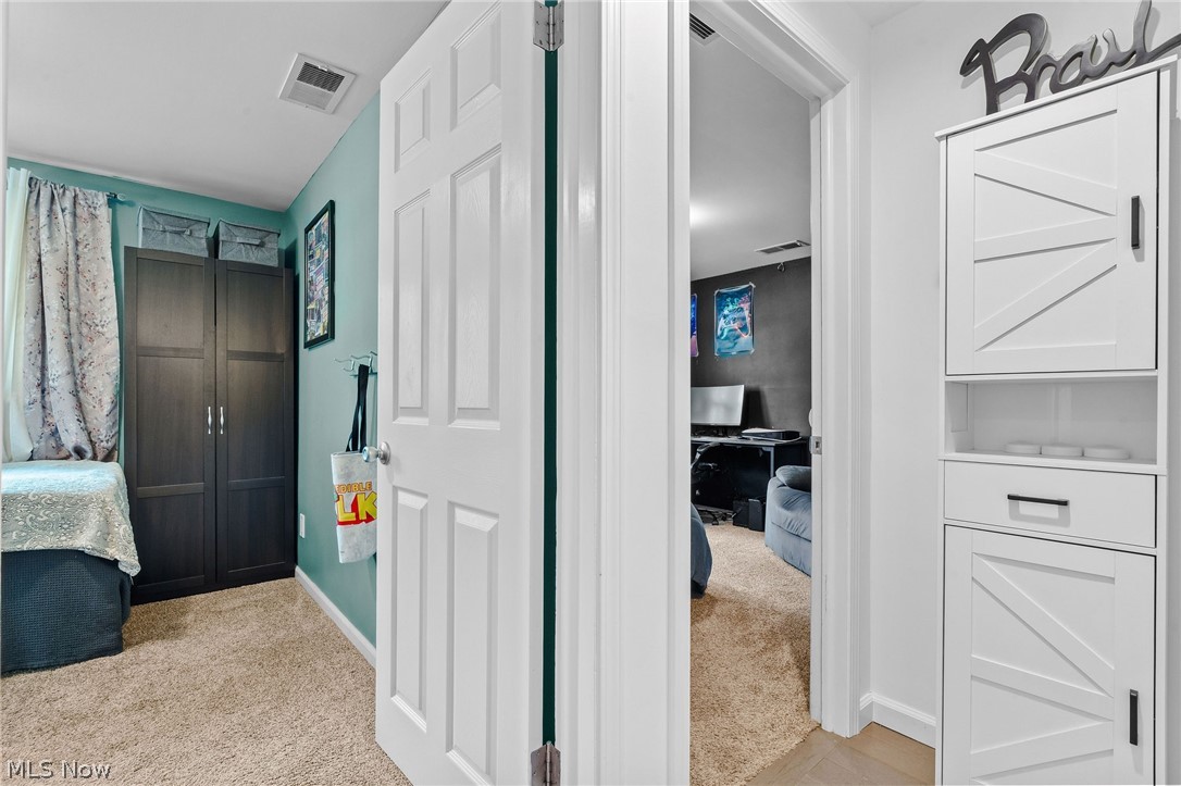 Valley Brook Vill - Residential