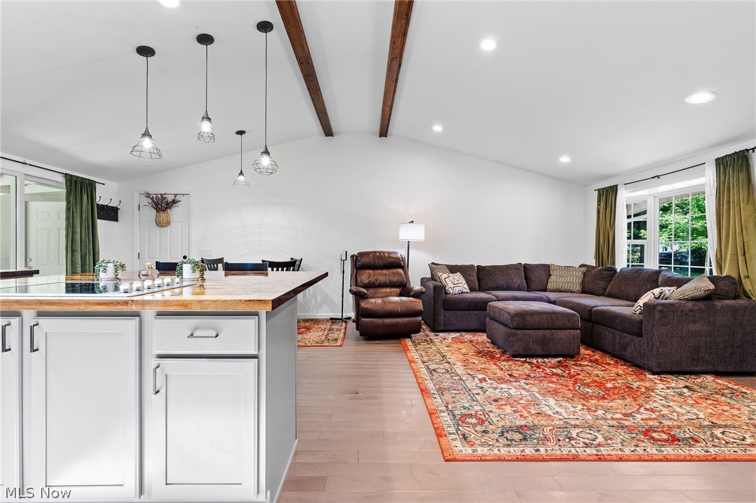 Valley Brook Vill - Residential