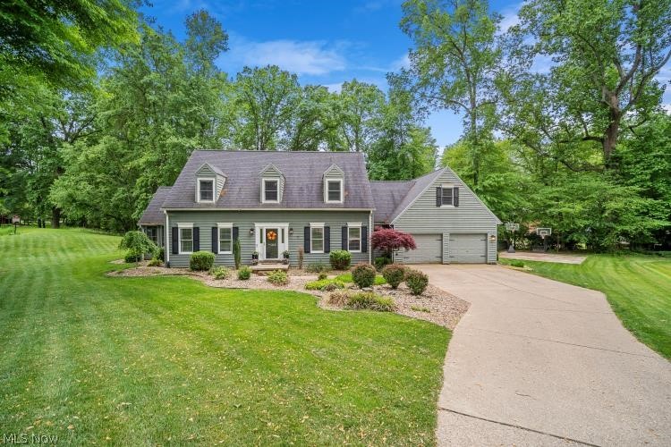This charming open and airy cape cod located on a cul-de-sac in Glenbrook will be sure to get your attention the moment you step through the door. Recently remodeled by a professional designer this home is sure to impress! Offering 4 bedrooms, 3.5 baths, 3,118 sq ft and large level lot. Don't miss your opportunity to view this property today!