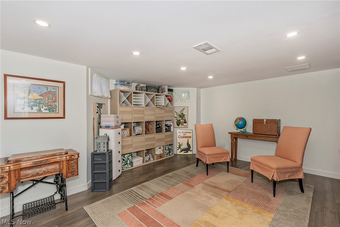 Rapid Transit Land Sales Compa - Residential