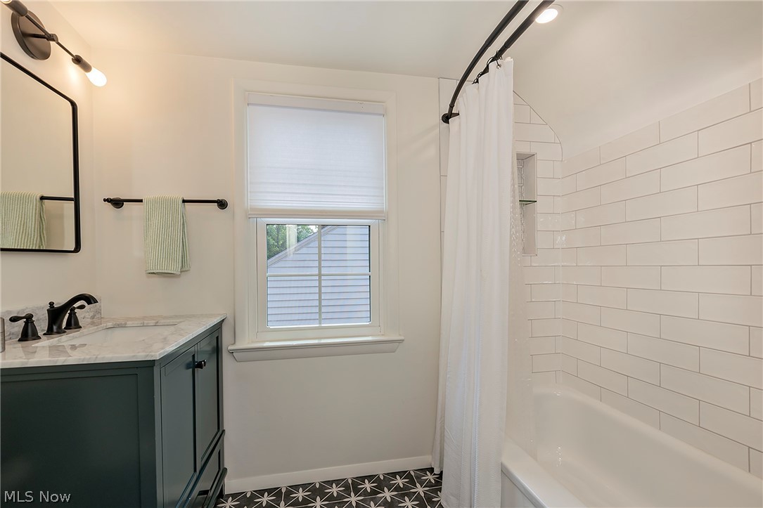 Rapid Transit Land Sales Compa - Residential