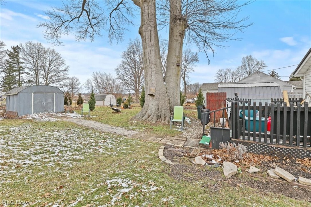 Sunny Acres Home Site - Residential