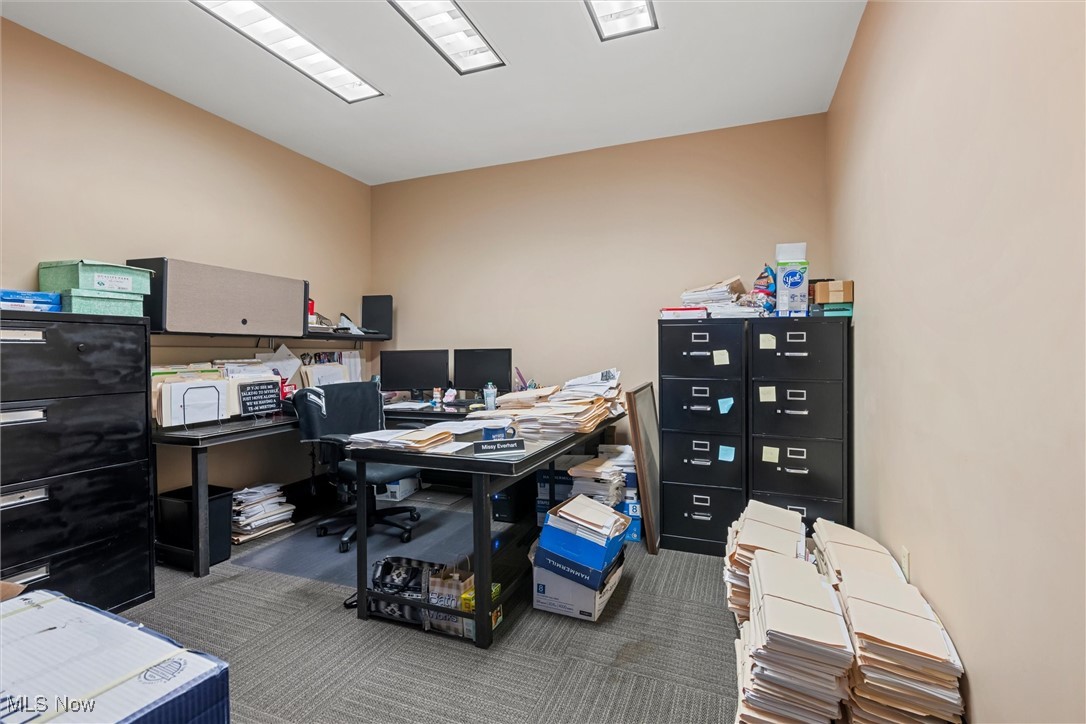 Cadiz Village - Commercial Sale