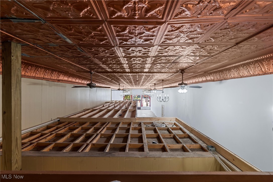 Cadiz Village - Commercial Sale