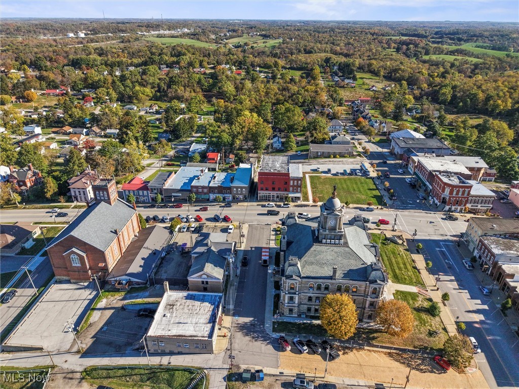 Cadiz Village - Commercial Sale