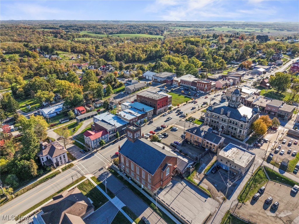 Cadiz Village - Commercial Sale