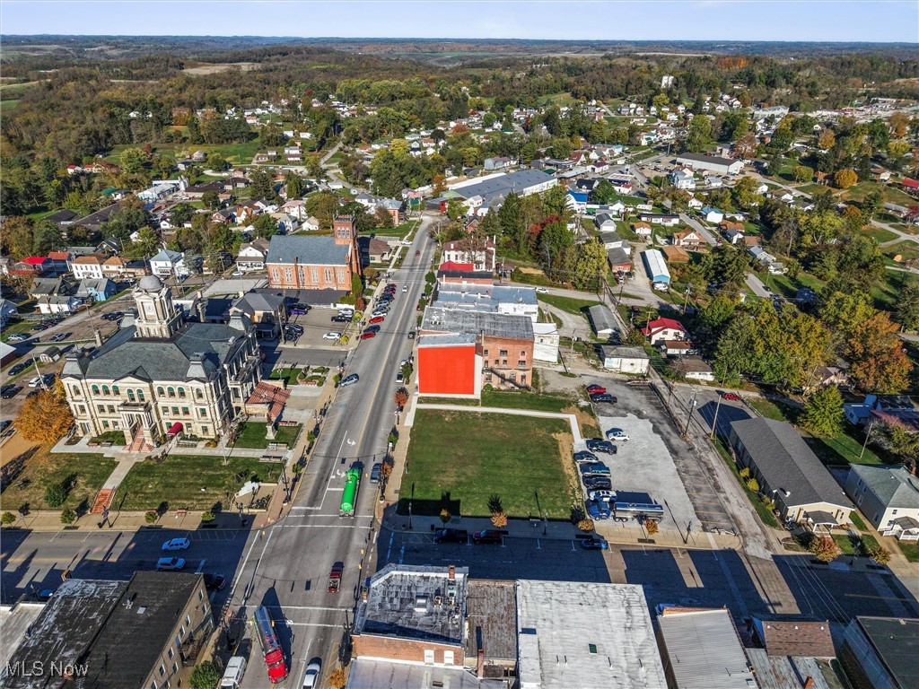 Cadiz Village - Commercial Sale