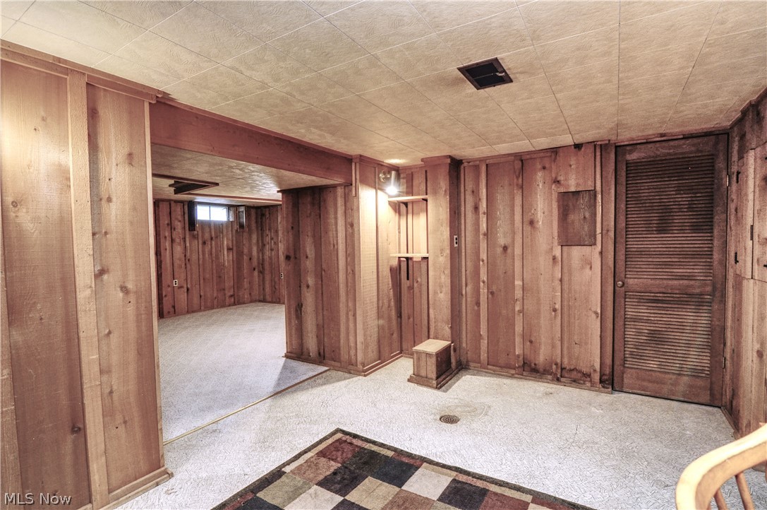 Barberton Realty Cos West Sid - Residential