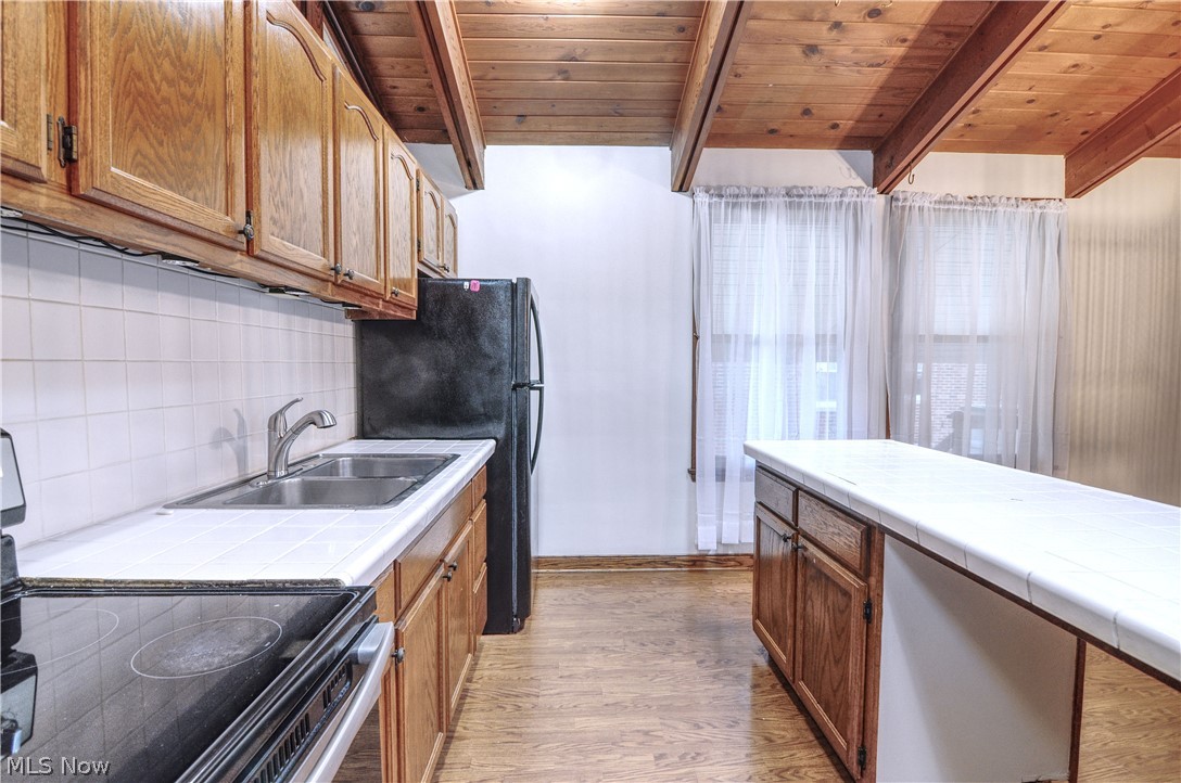 Barberton Realty Cos West Sid - Residential
