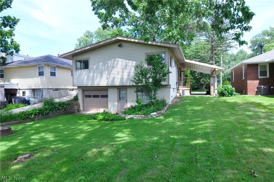 Barberton Realty Cos West Sid - Residential