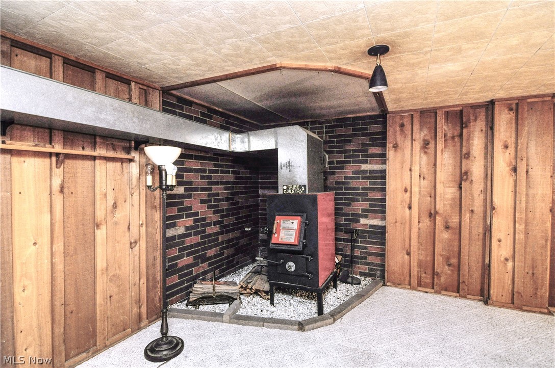 Barberton Realty Cos West Sid - Residential
