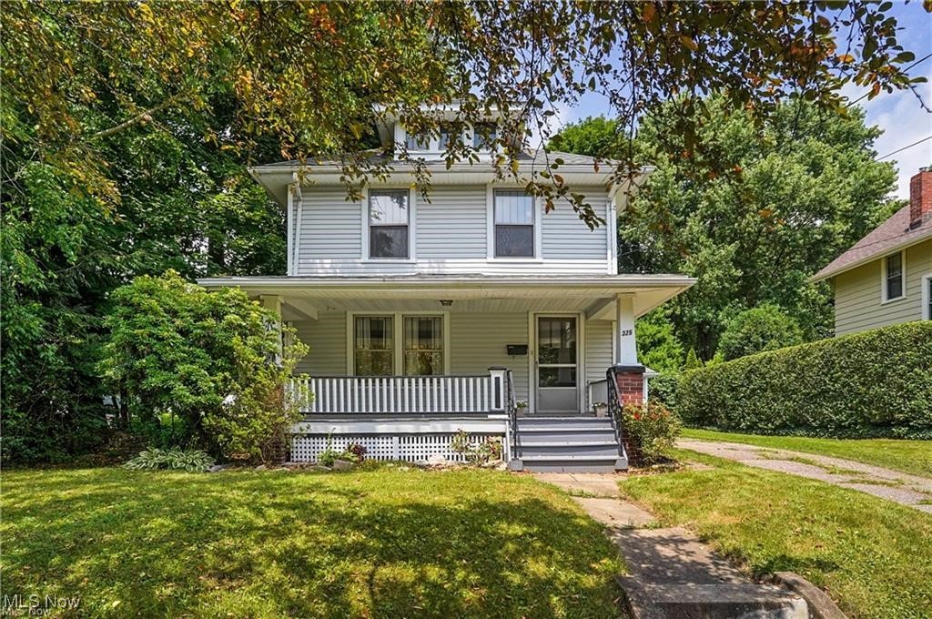 Mh Co - Residential Lease