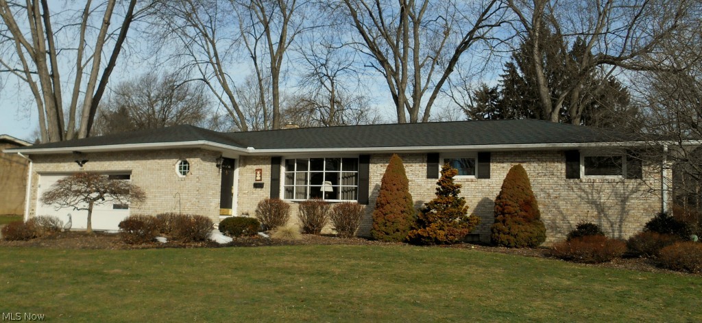 Well maintained 3 bedroom, 1 &1/2 bath brick ranch in Colonial Hills. The fully applianced kitchen has a large pantry plus dining area.The wood tiled entry hall opens to a neutral  living room with a large bay window. The 12X20 family room with gas fireplace has french doors opening to a newer deck overlooking the park like backyard. The partially finished lower level has a 11X32 recreation room and a 7X9 office with plenty of storage. New roof in 2008, attic insulation  in 2009, hot water tank and dishwasher in 2014. One year home warranty is included. Call to view this lovely home.