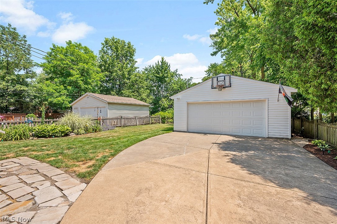 Glen - Residential