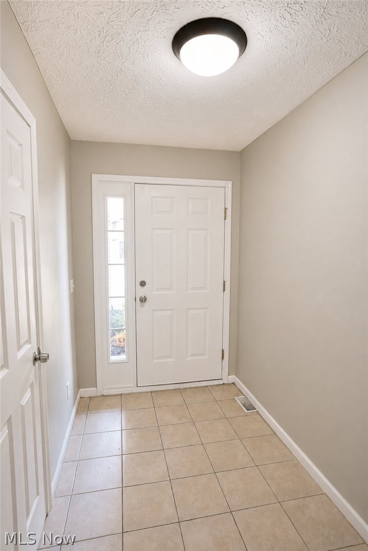 Forest View Xings Condo Ph 02 - Residential