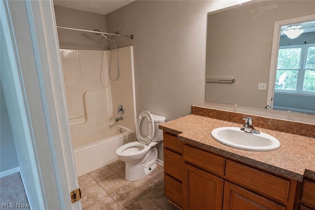 Forest View Xings Condo Ph 02 - Residential